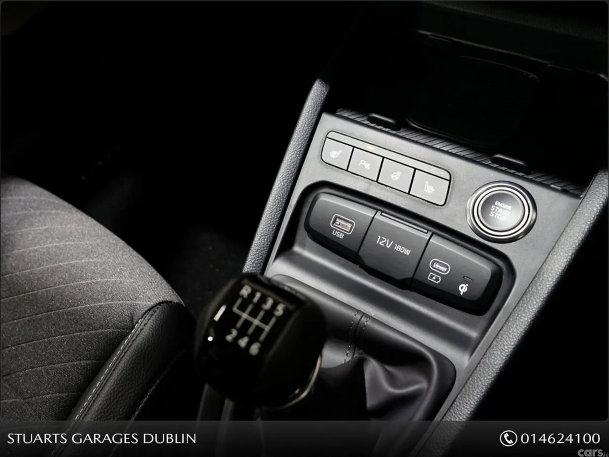 Kia Stonic SUV, Petrol, 2026, Red