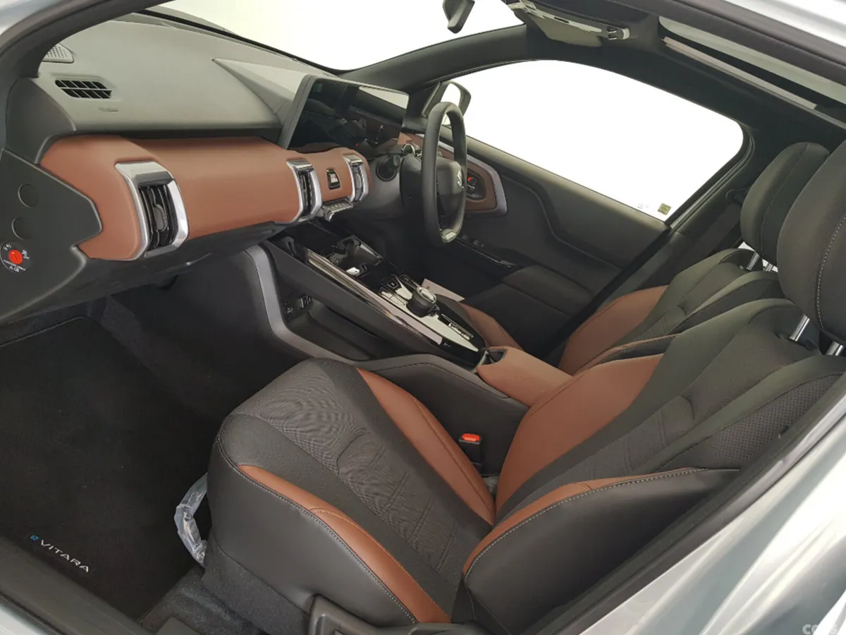 Suzuki Vitara SUV, Electric, 2026, Silver