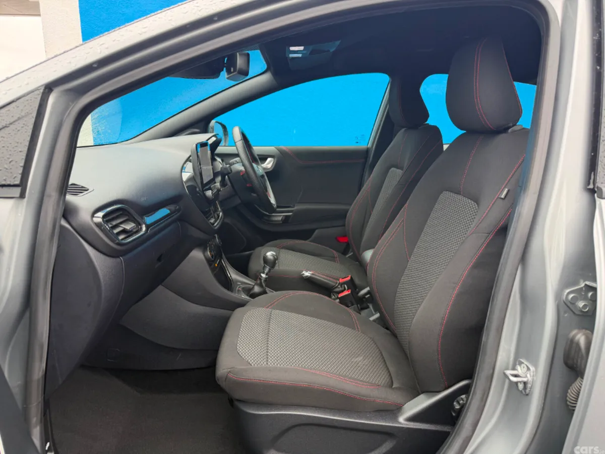 Ford Puma MPV, Petrol Hybrid, 2023, Grey