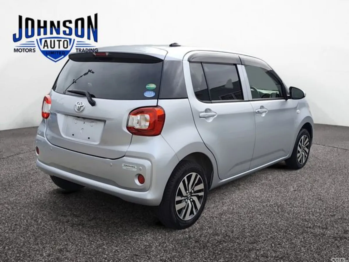 Toyota Passo Hatchback, Petrol, 2020, Silver