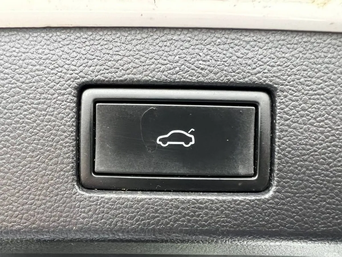 Volkswagen Arteon Estate, Diesel, 2022, White