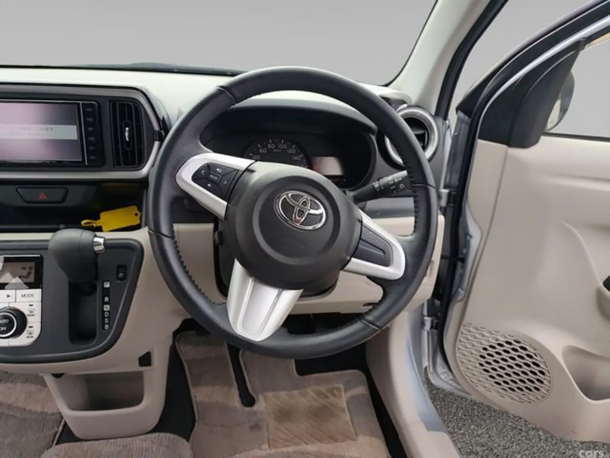 Toyota Passo Hatchback, Petrol, 2020, Silver
