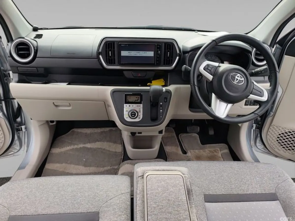 Toyota Passo Hatchback, Petrol, 2020, Silver