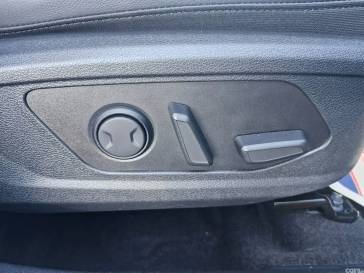 Kia Sportage MPV, Diesel, 2024, Grey