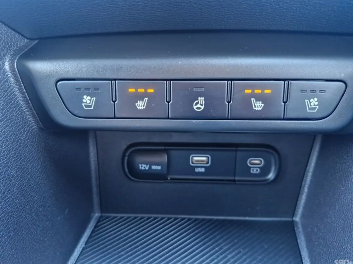 Kia Sportage MPV, Diesel, 2024, Grey