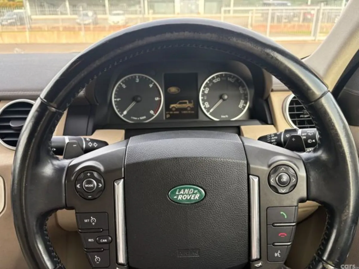 Land Rover Discovery SUV, Diesel, 2012, Black