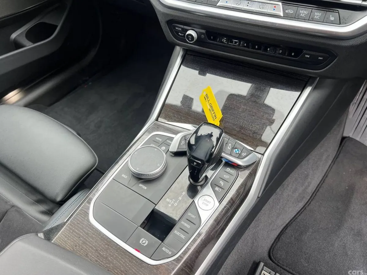 BMW 3-Series Saloon, Petrol Plug-in Hybrid, 2021, White