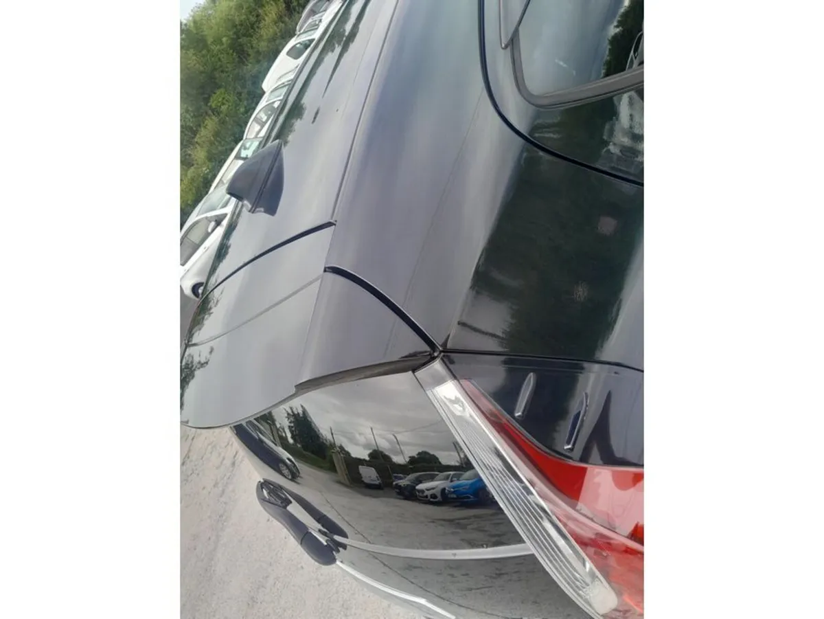 Toyota Aqua Hatchback, Petrol Hybrid, 2017, Black