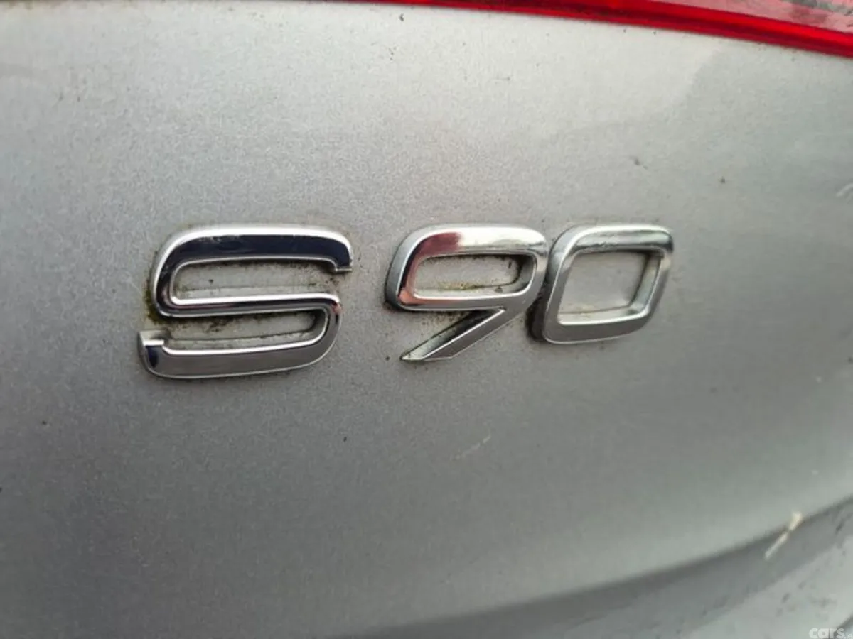 Volvo S90 Saloon, Diesel, 2018, Silver