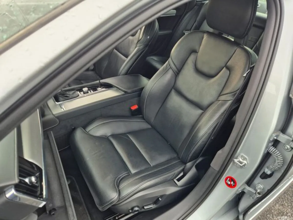 Volvo S90 Saloon, Diesel, 2018, Silver