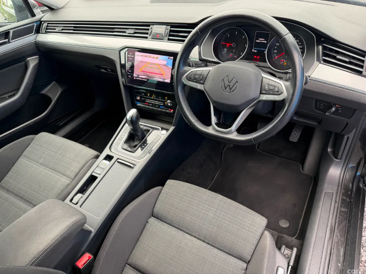 Volkswagen Passat Saloon, Diesel, 2021, Grey