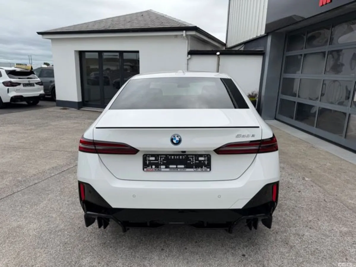 BMW 5-Series Saloon, Petrol Plug-in Hybrid, 2025, White