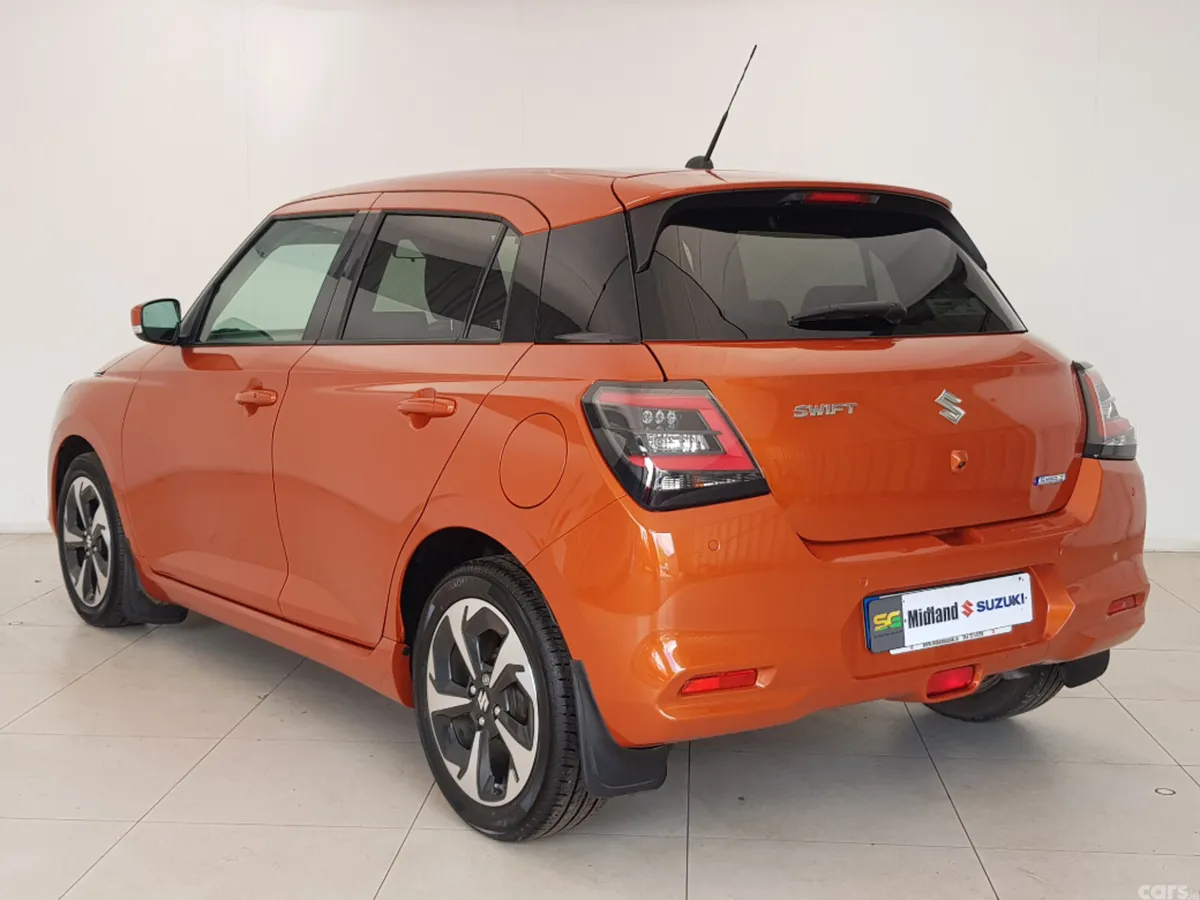 Suzuki Swift Hatchback, Petrol Hybrid, 2024, Orange