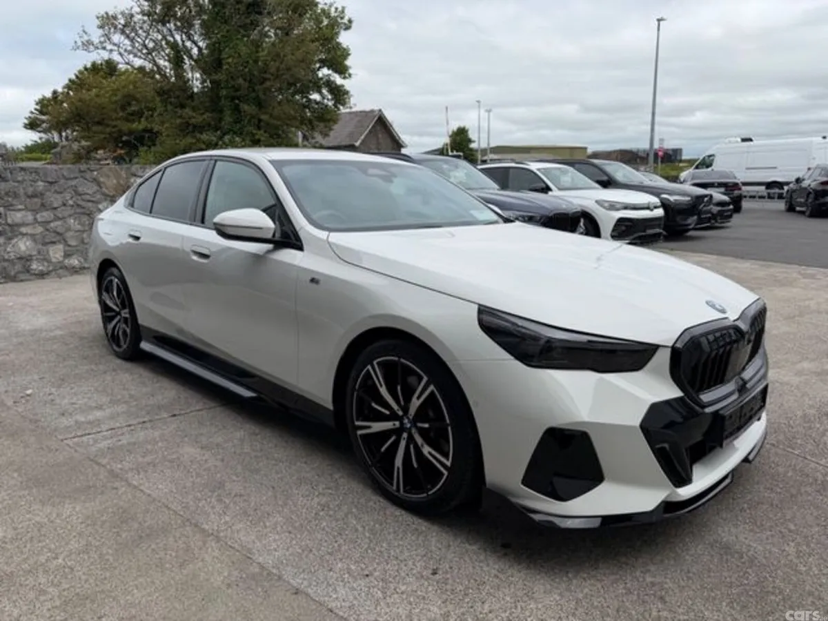 BMW 5-Series Saloon, Petrol Plug-in Hybrid, 2025, White