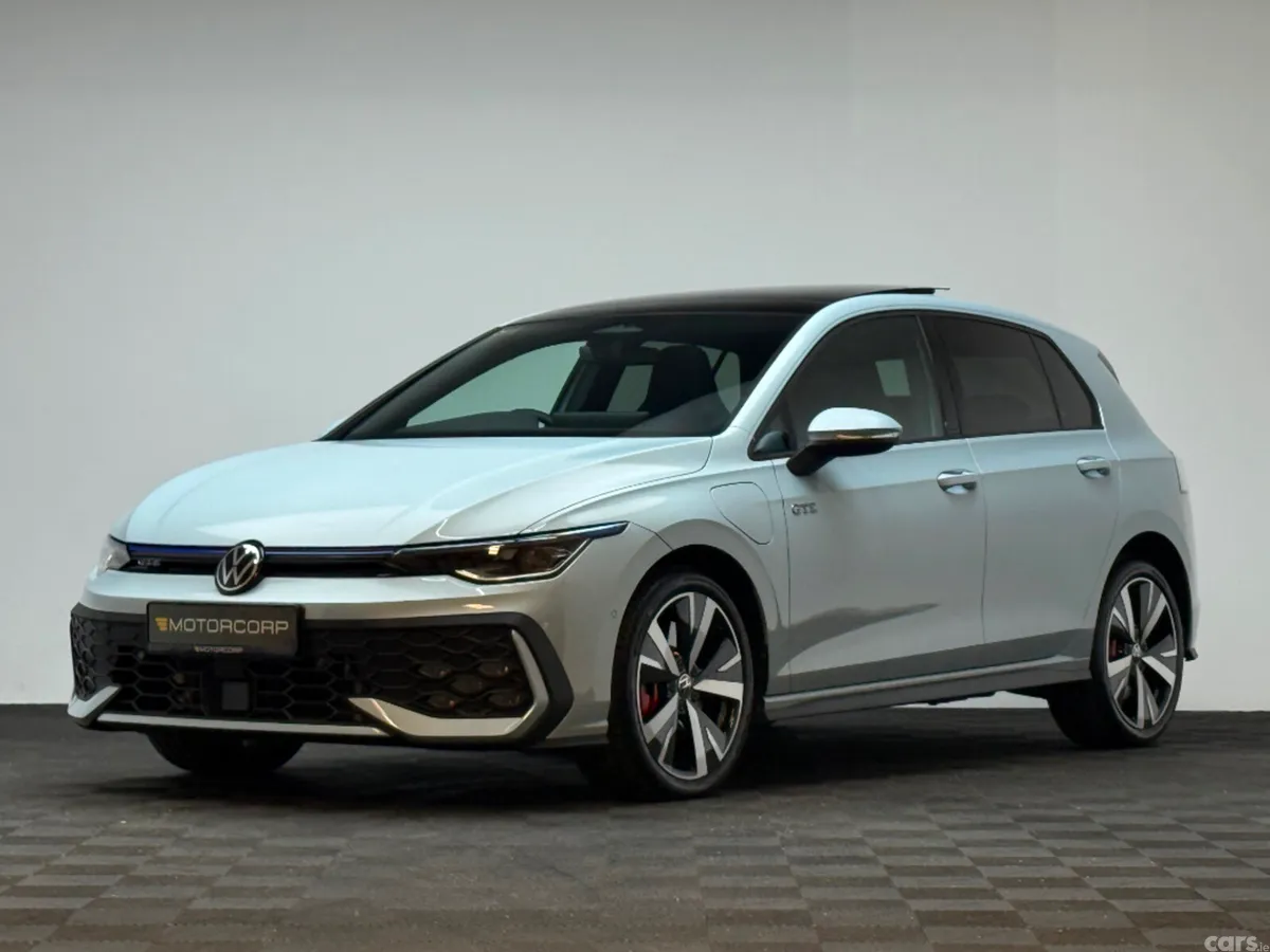 Volkswagen Golf Hatchback, Petrol Plug-in Hybrid, 2026, Blue