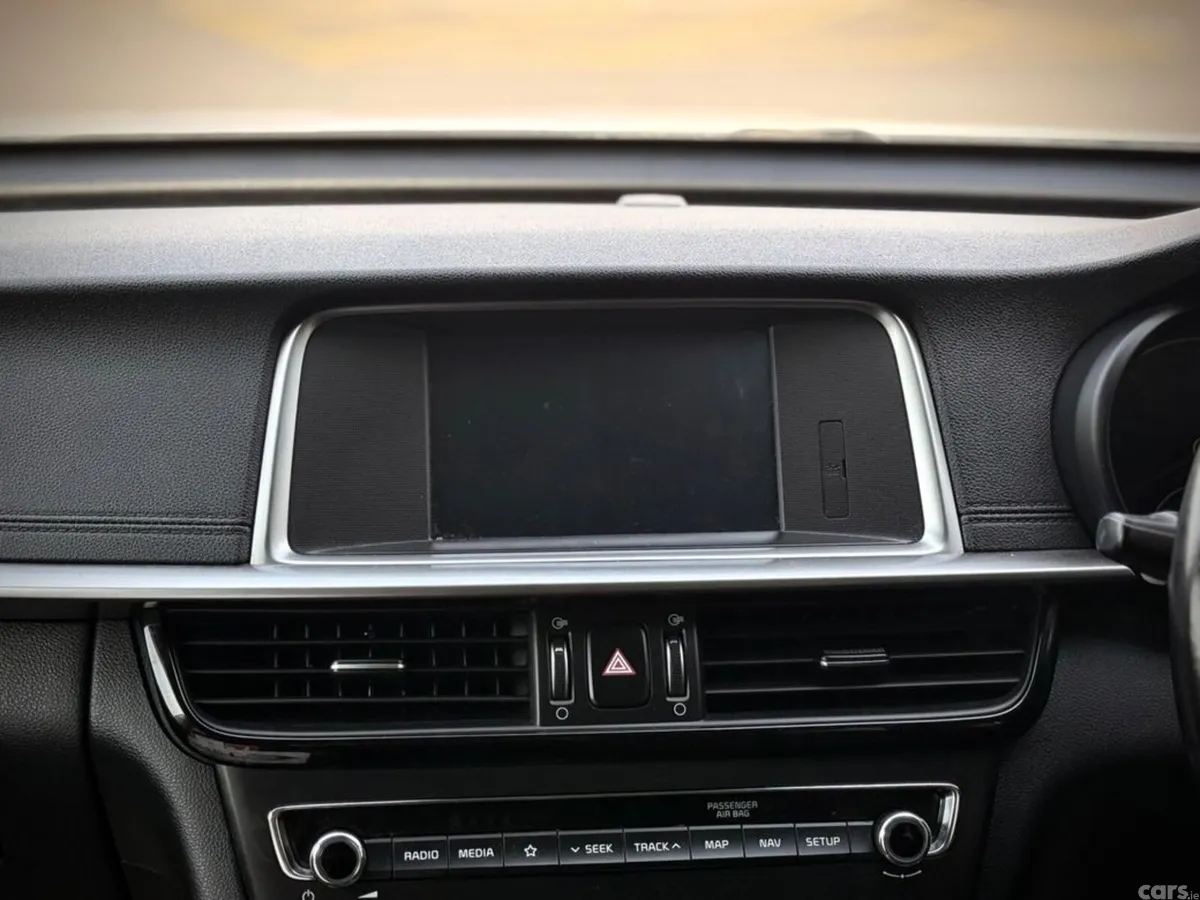 Kia Optima Estate, Diesel, 2019, White