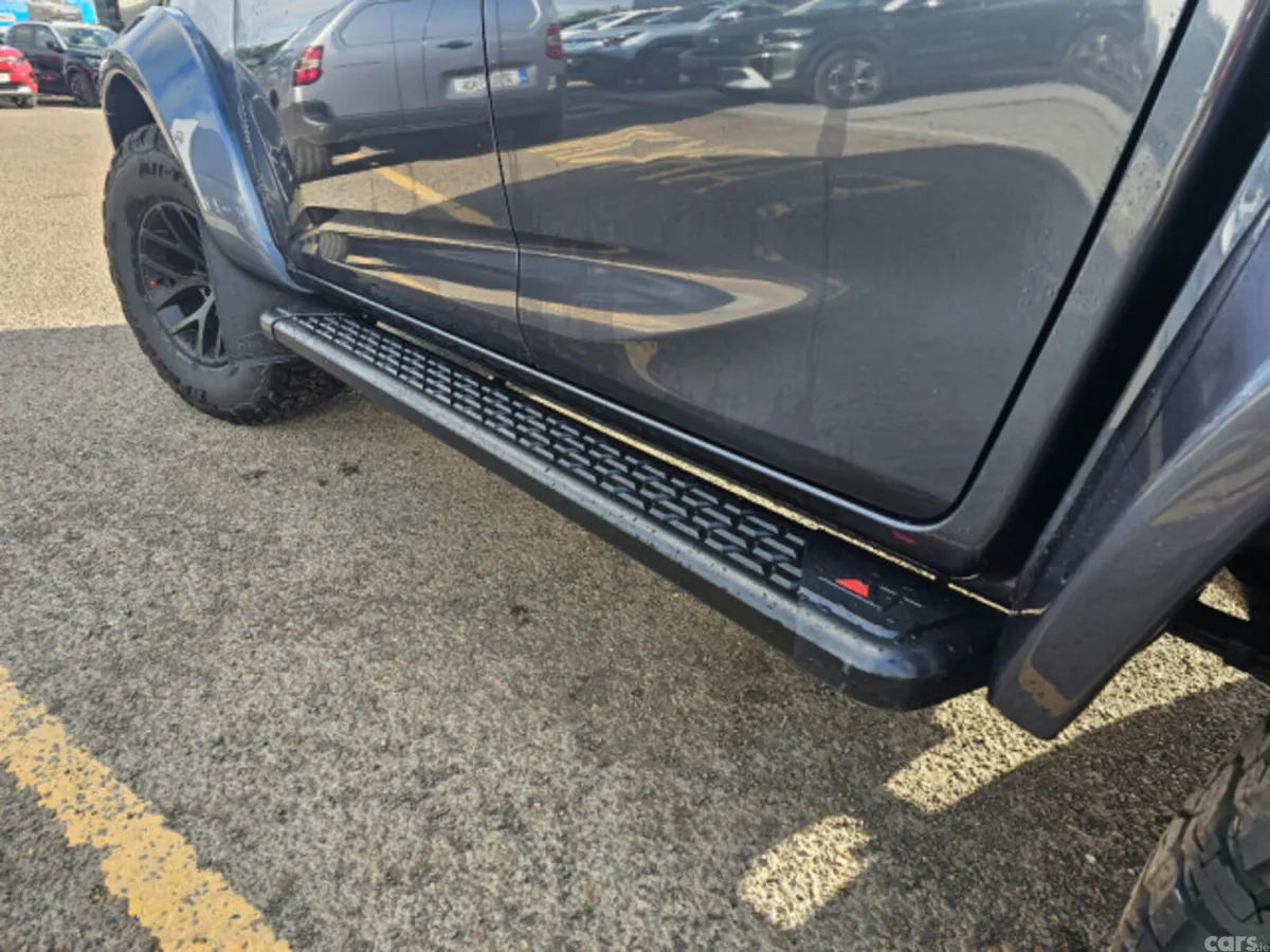 Isuzu D-Max Pick Up, Diesel, 2026, Grey