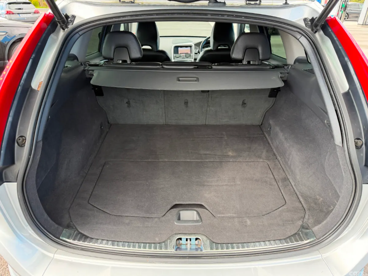 Volvo XC60 SUV, Diesel, 2017, Silver