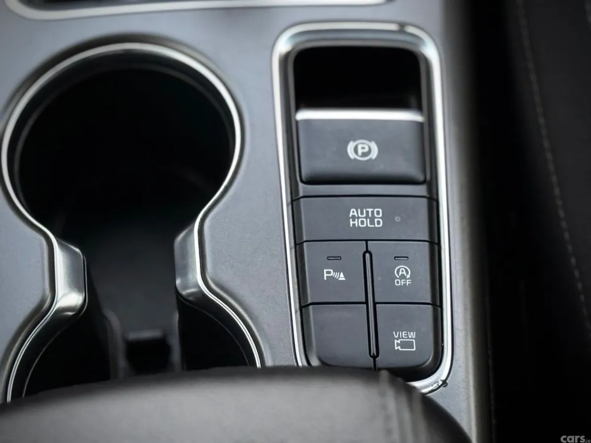 Kia Optima Estate, Diesel, 2019, White