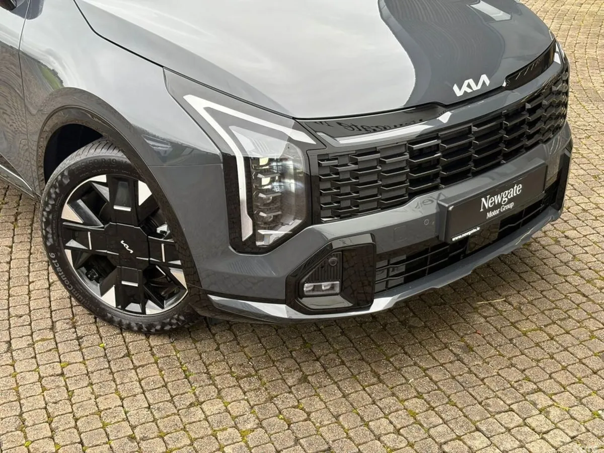 Kia Sportage SUV, Diesel, 2027, Grey