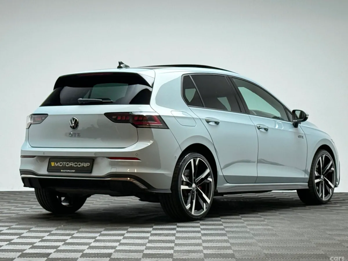 Volkswagen Golf Hatchback, Petrol Plug-in Hybrid, 2025, Blue