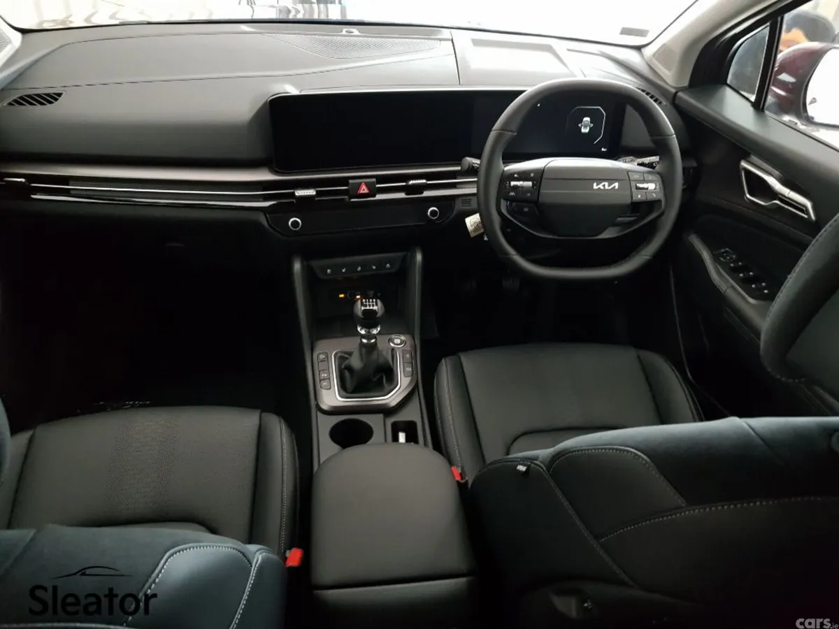 Kia Sportage MPV, Diesel, 2027, 