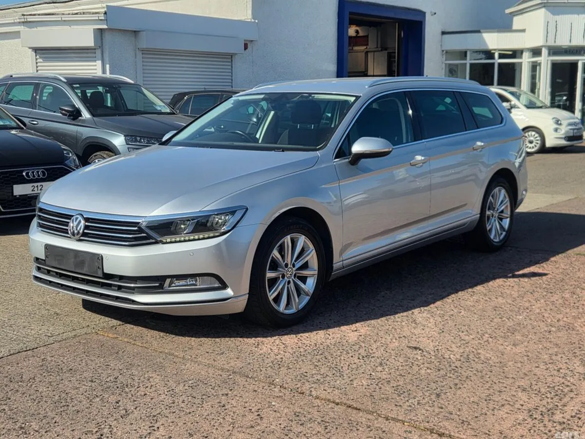 Volkswagen Passat Estate, Diesel, 2018, Silver