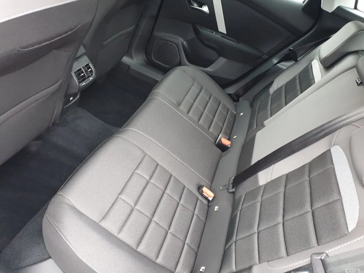 Citroen C4 Hatchback, Petrol Hybrid, 2027, Grey