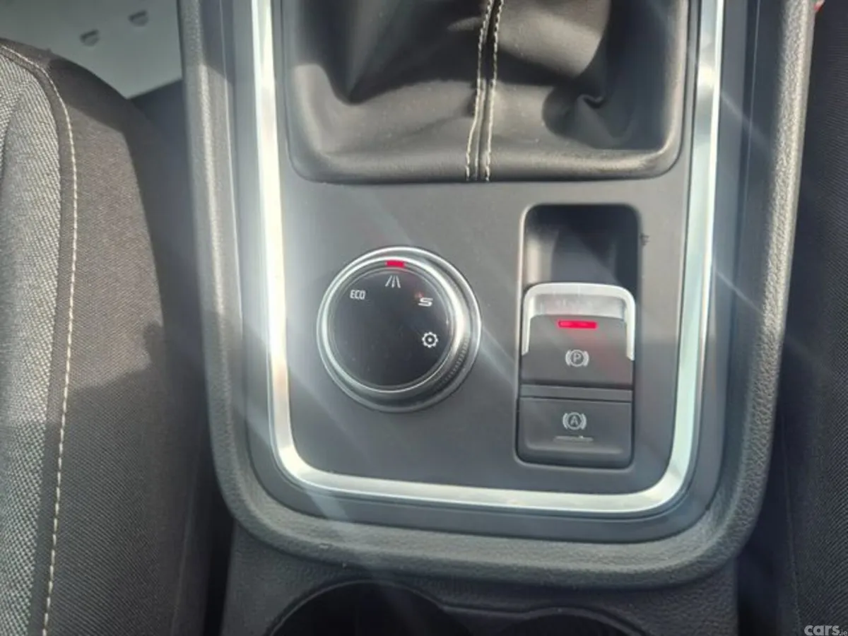 SEAT Ateca MPV, Petrol, 2023, Grey