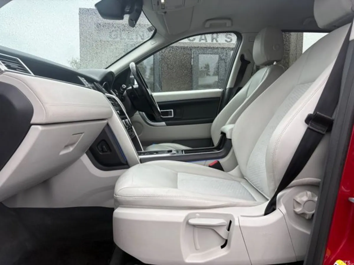 Land Rover Discovery Sport SUV, Diesel, 2018, Red