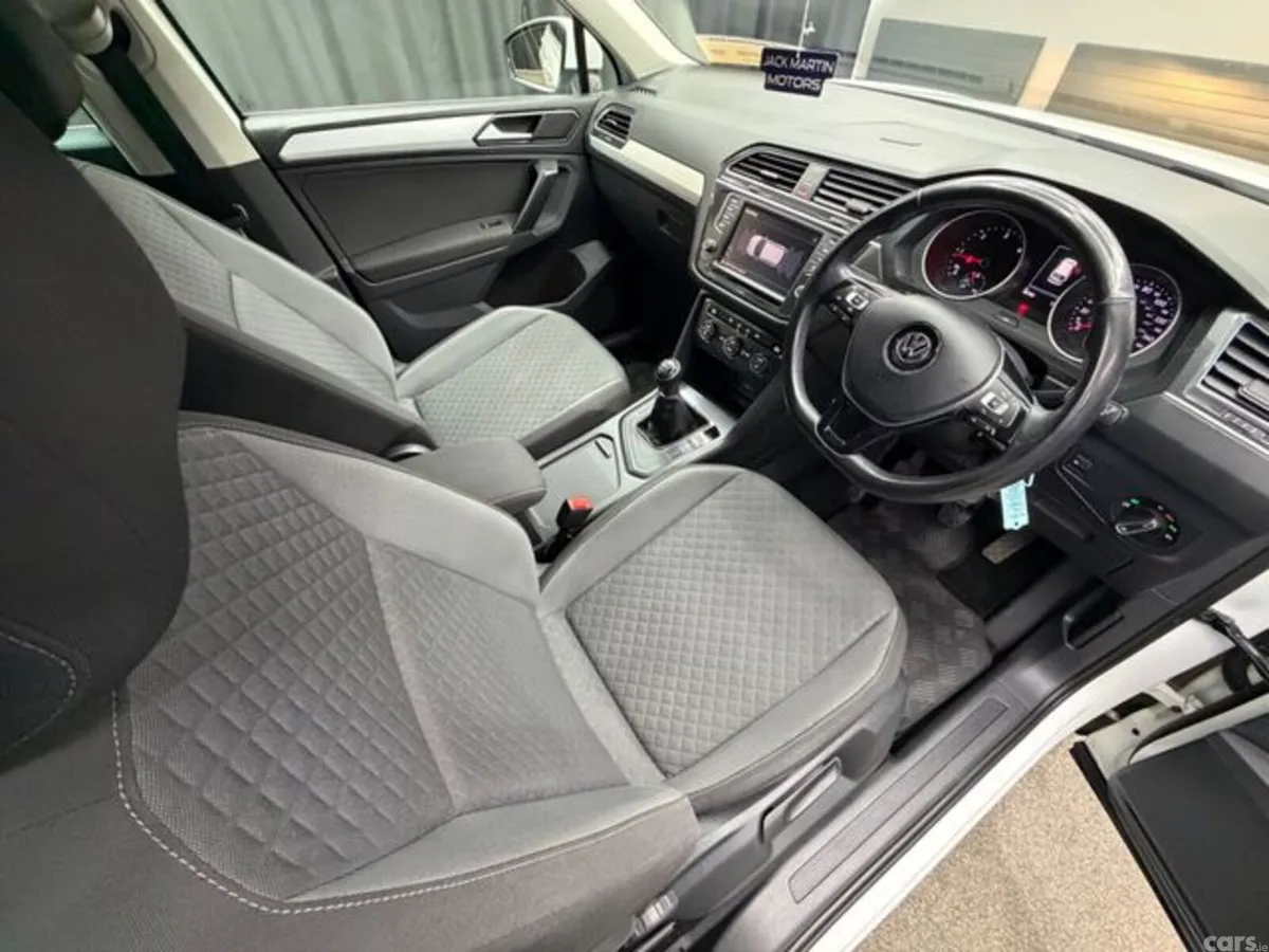 Volkswagen Tiguan Estate, Diesel, 2017, White