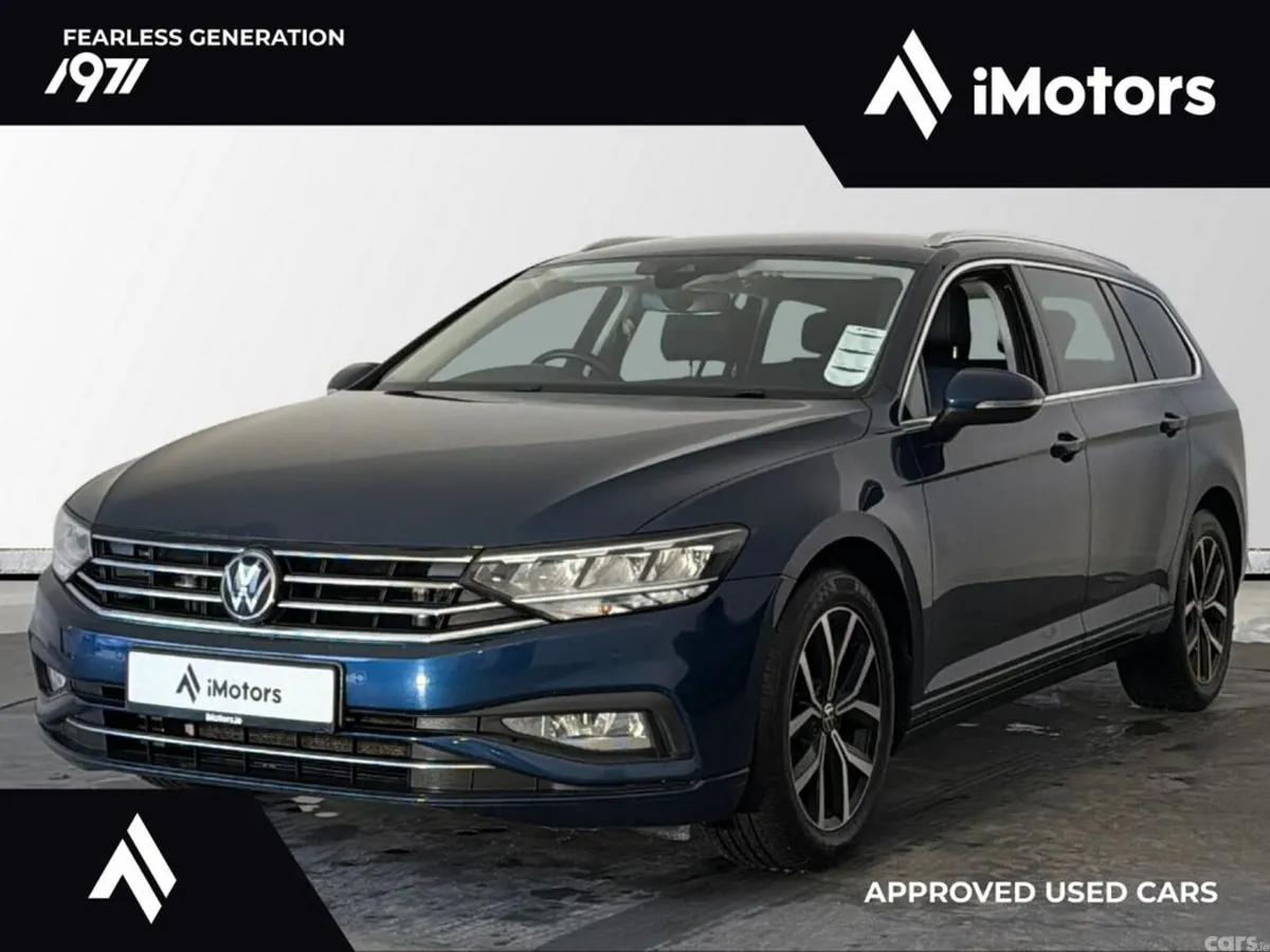 Volkswagen Passat Estate, Petrol, 2021, Blue