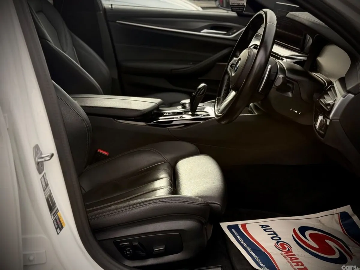 BMW 5-Series Saloon, Petrol Plug-in Hybrid, 2023, White