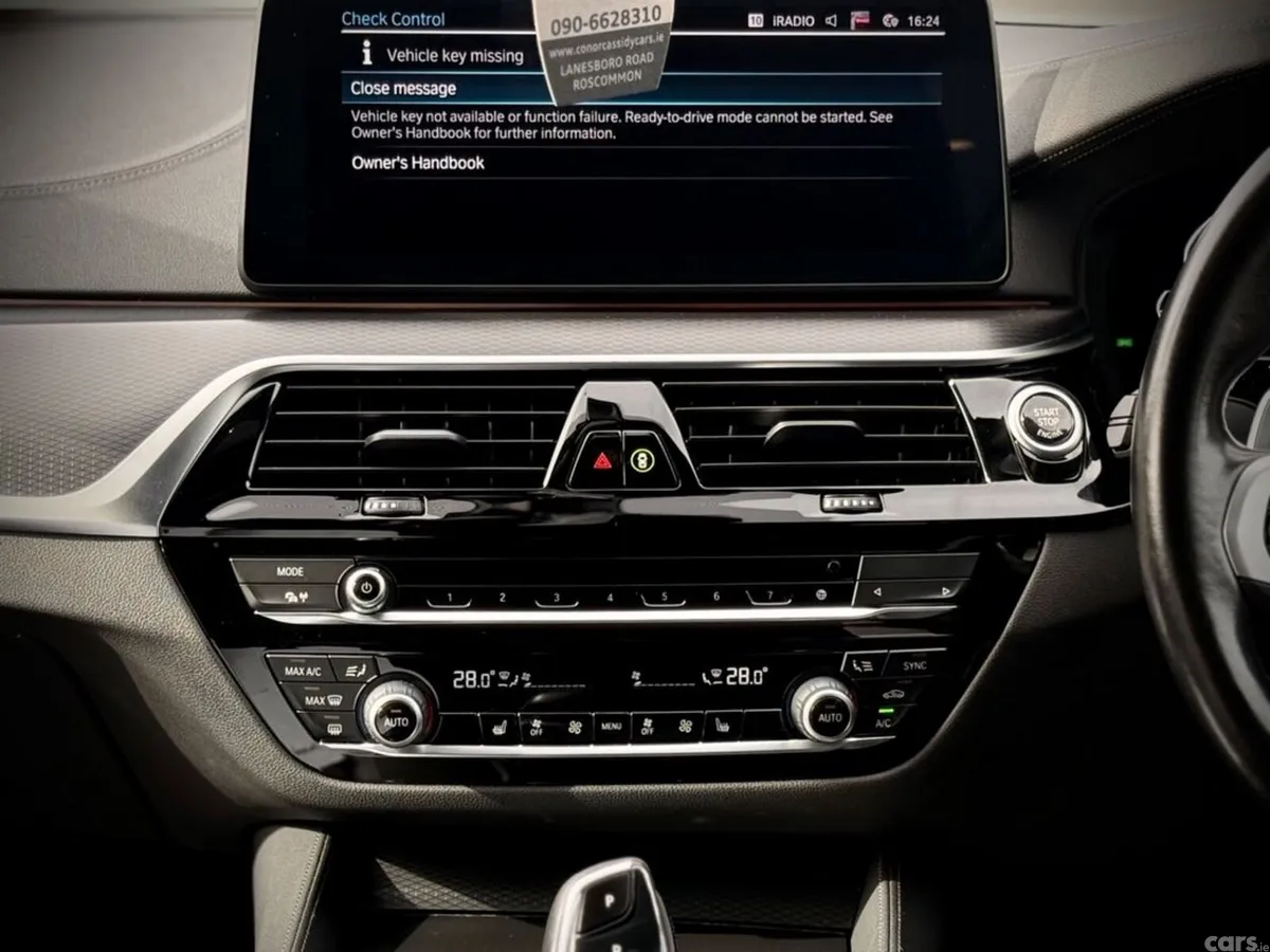BMW 5-Series Saloon, Petrol Plug-in Hybrid, 2023, White