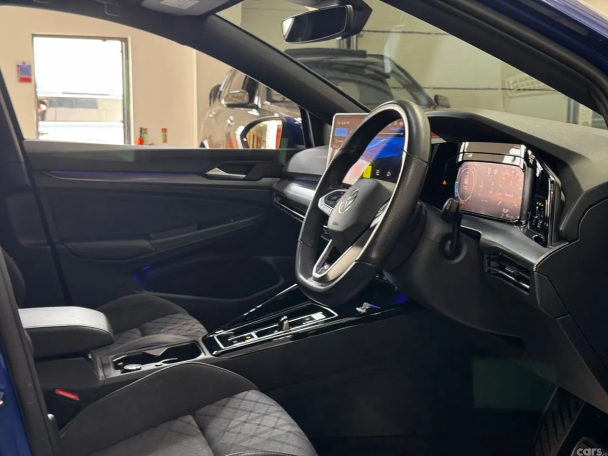 Volkswagen Golf Estate, Diesel, 2024, Blue