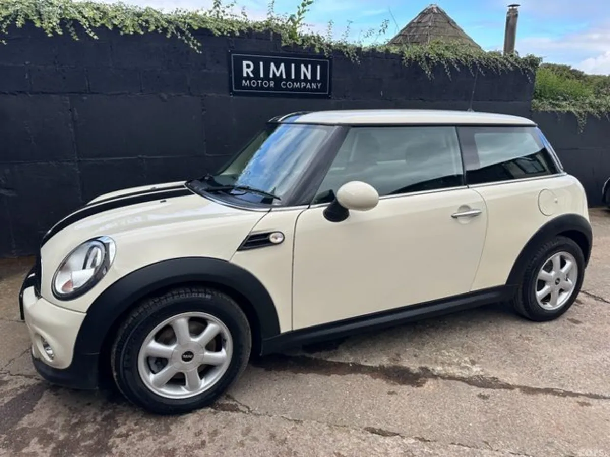 Mini Cooper Hatchback, Petrol, 2012, White