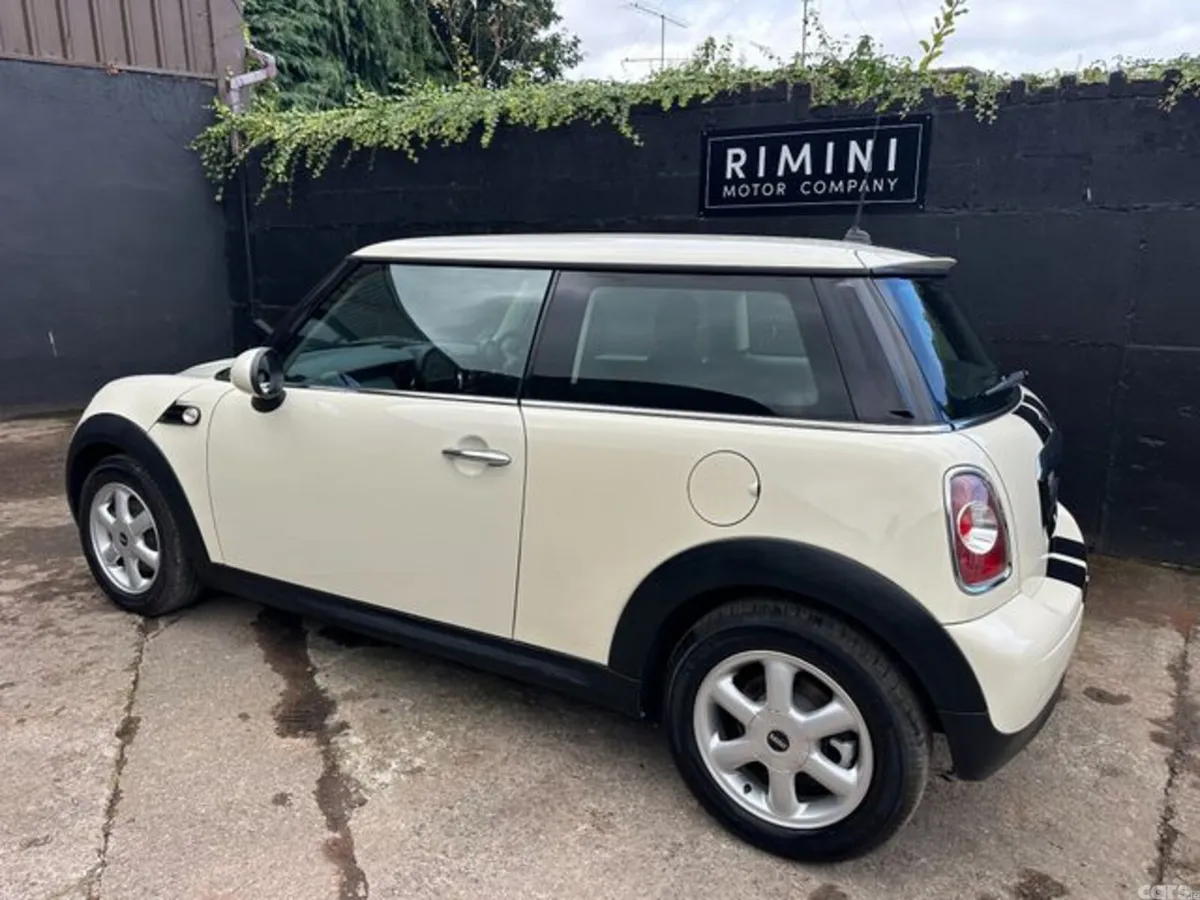 Mini Cooper Hatchback, Petrol, 2012, White