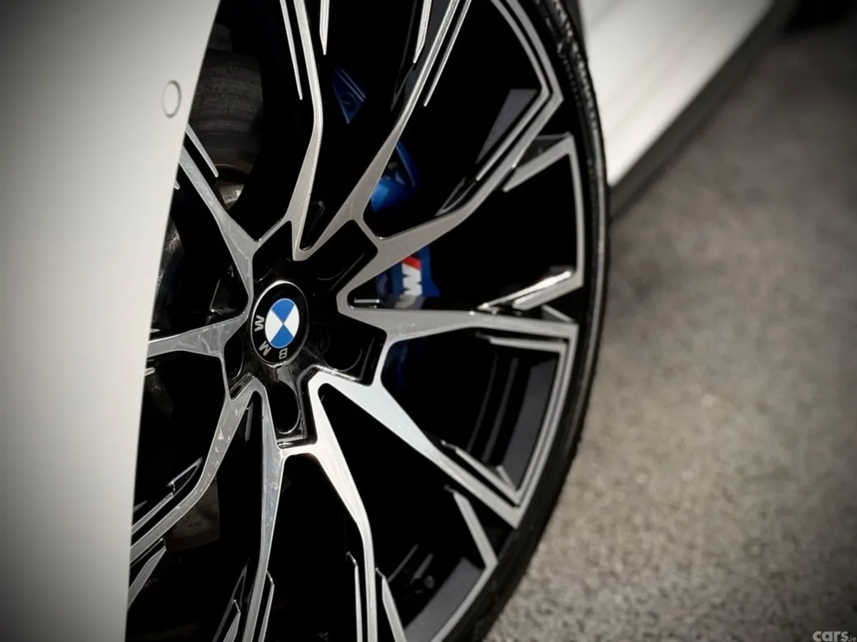 BMW 5-Series Saloon, Petrol Plug-in Hybrid, 2023, White