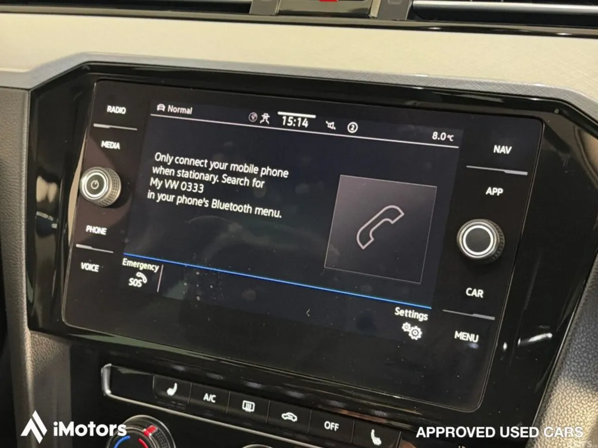 Volkswagen Passat Estate, Petrol, 2021, Blue