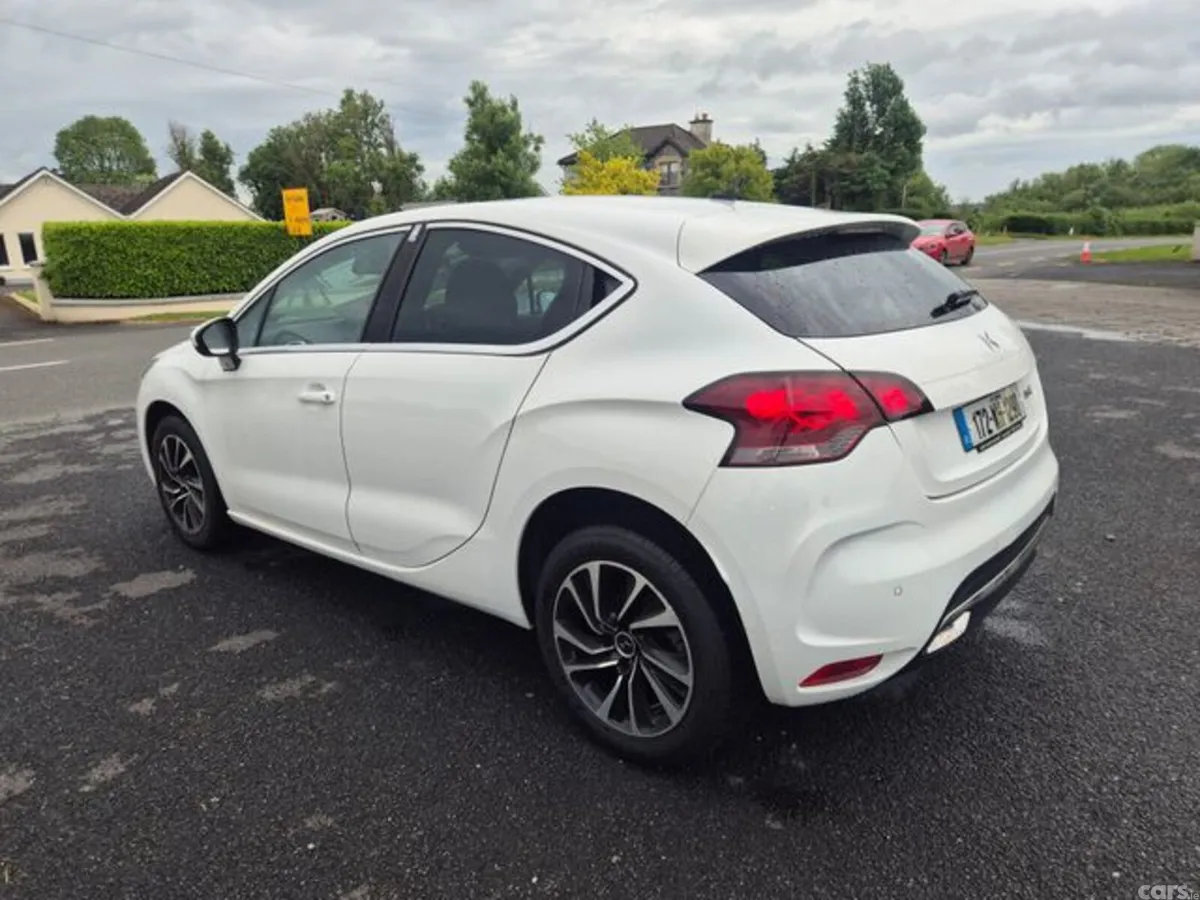 Citroen DS 4 Hatchback, Petrol, 2017, White
