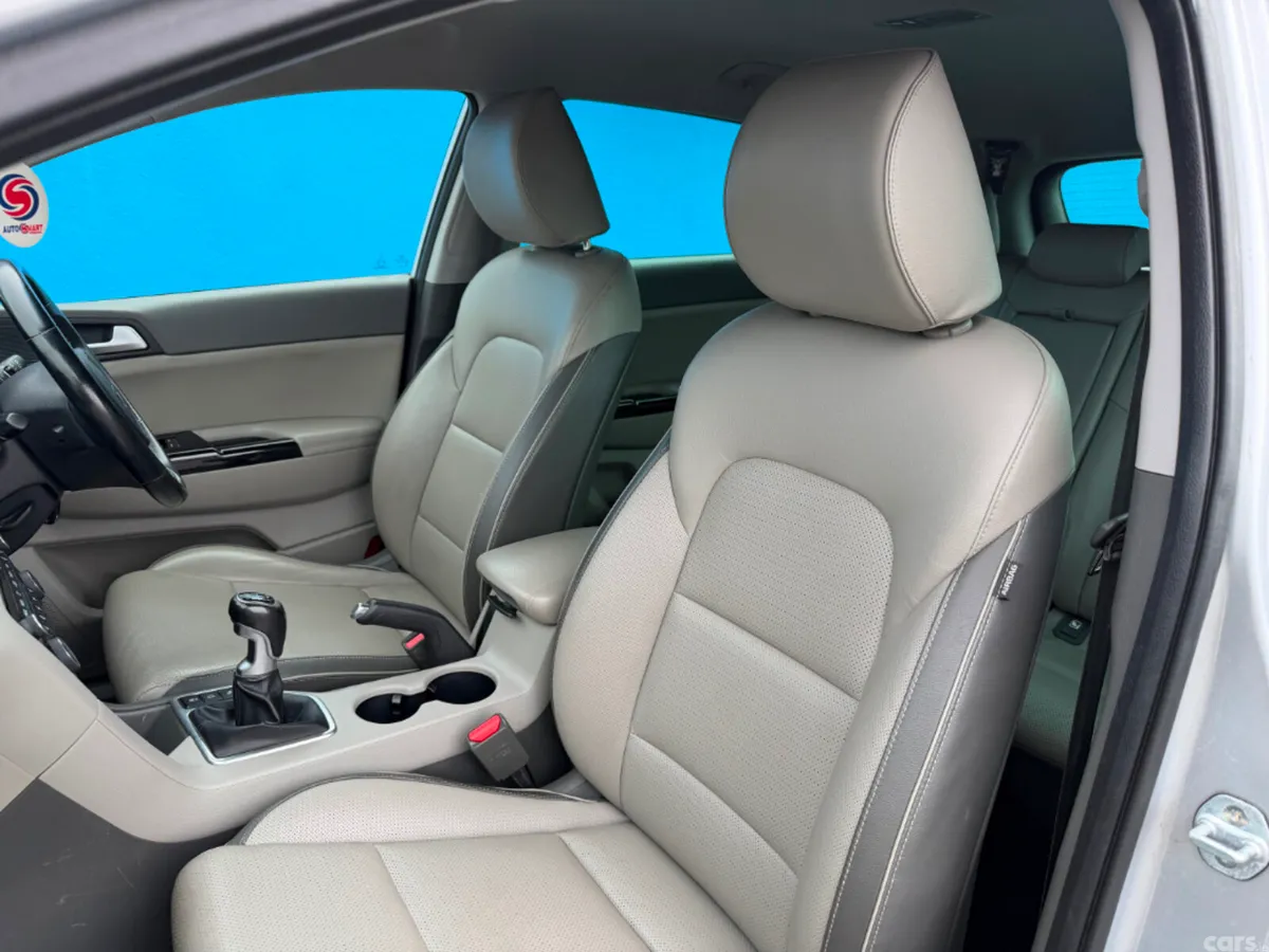 Kia Sportage MPV, Diesel, 2018, Grey