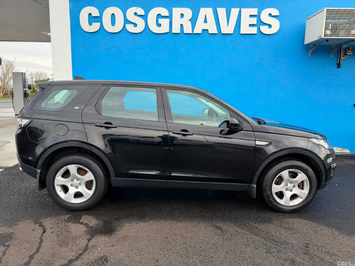 Land Rover Discovery Sport SUV, Diesel, 2018, Black