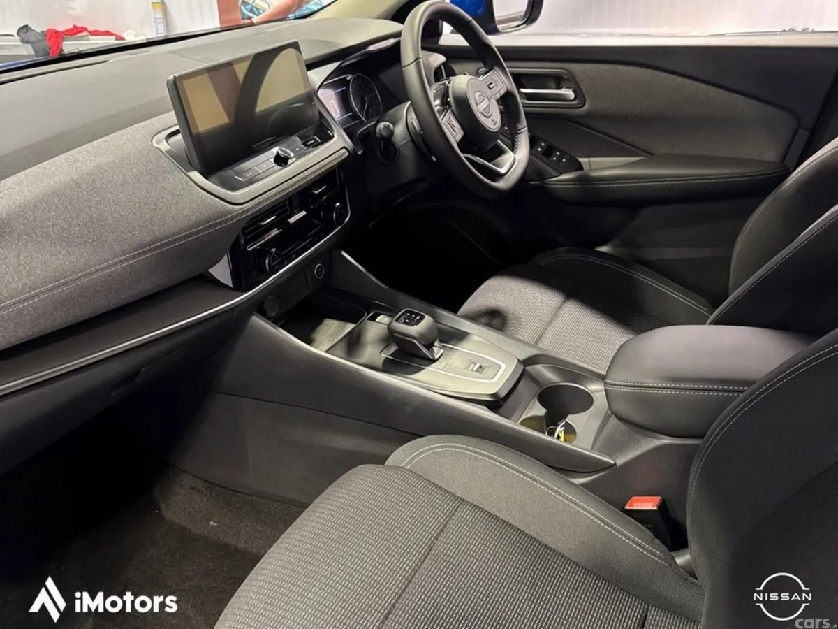 Nissan Qashqai SUV, Petrol Hybrid, 2027, Blue