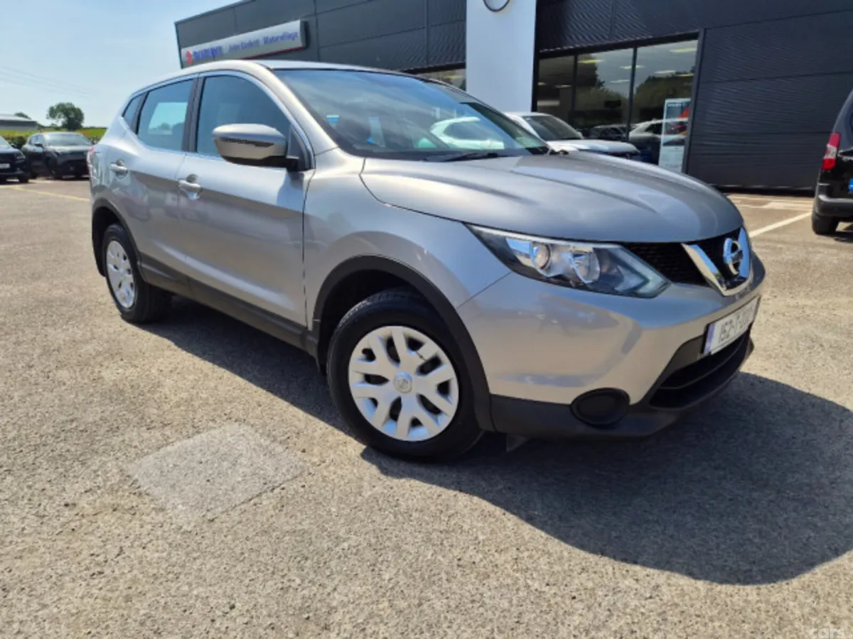 Nissan Qashqai MPV, Diesel, 2015, Silver