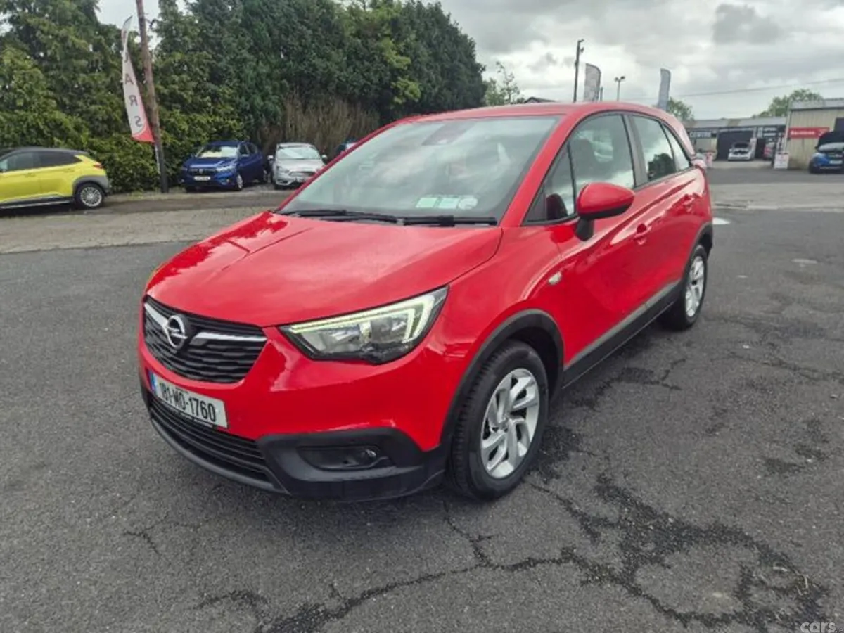 Opel Crossland X MPV, Petrol, 2018, Red