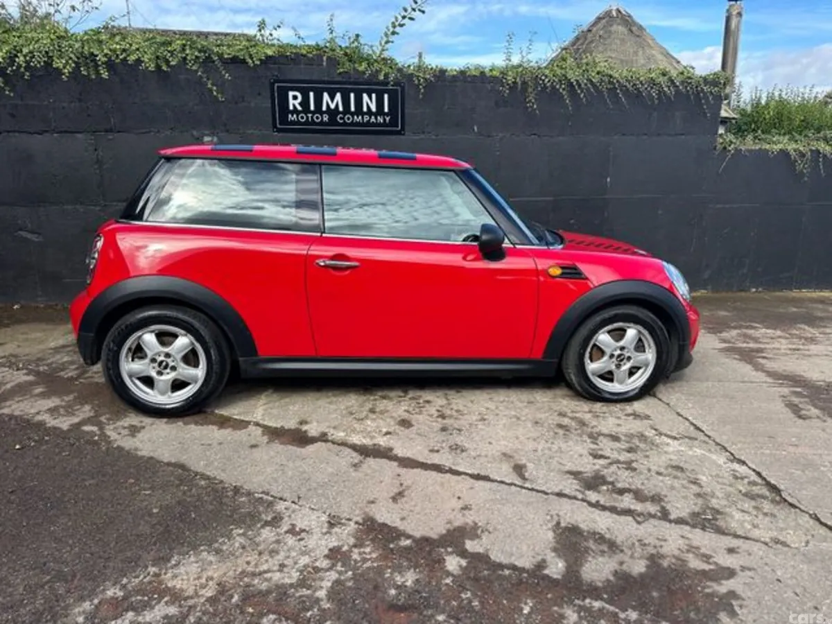Mini Cooper Hatchback, Petrol, 2012, Red