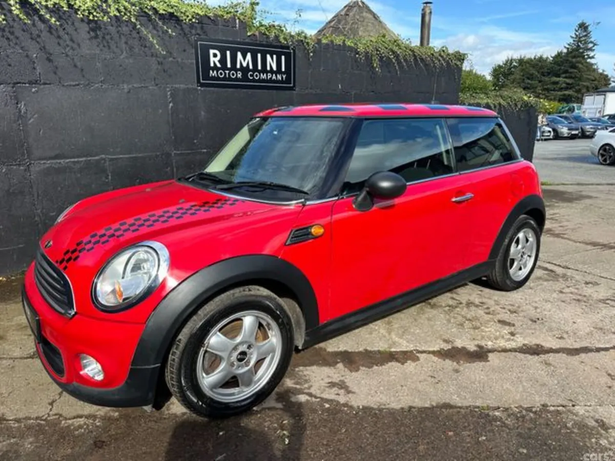 Mini Cooper Hatchback, Petrol, 2012, Red