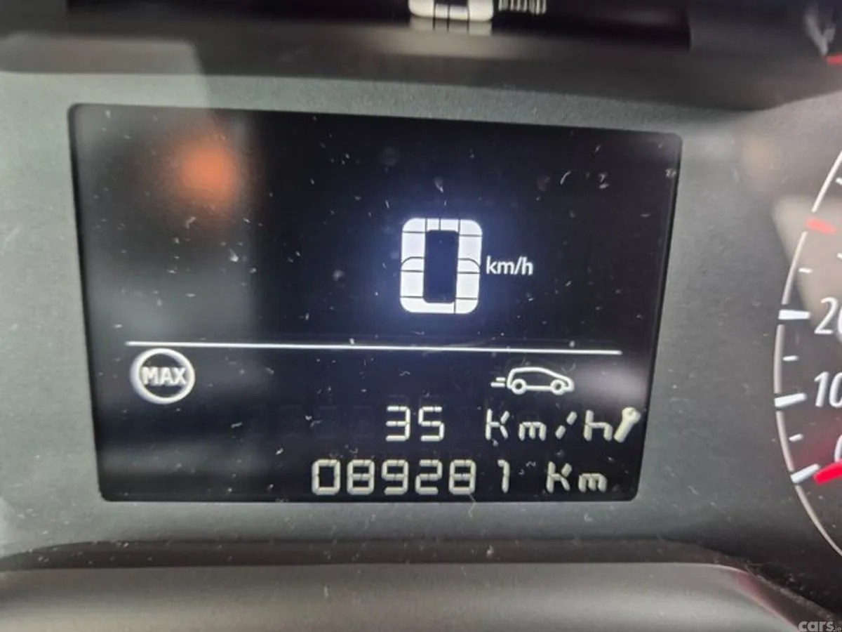 Opel Crossland X MPV, Petrol, 2018, Red