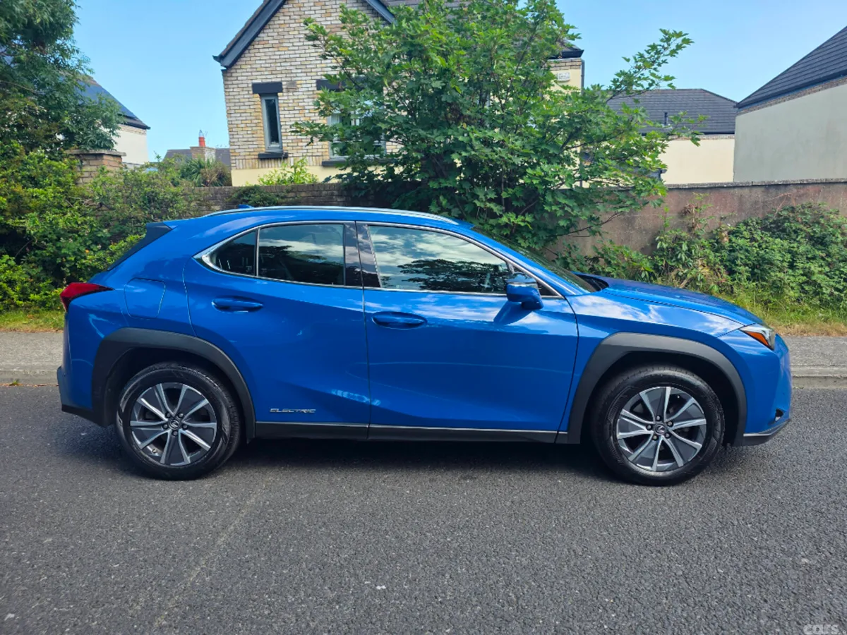 Lexus UX Hatchback, Electric, 2023, Blue