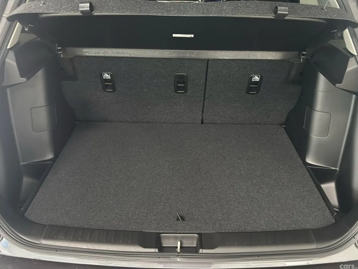 Suzuki Vitara SUV, Petrol Hybrid, 2025, Grey